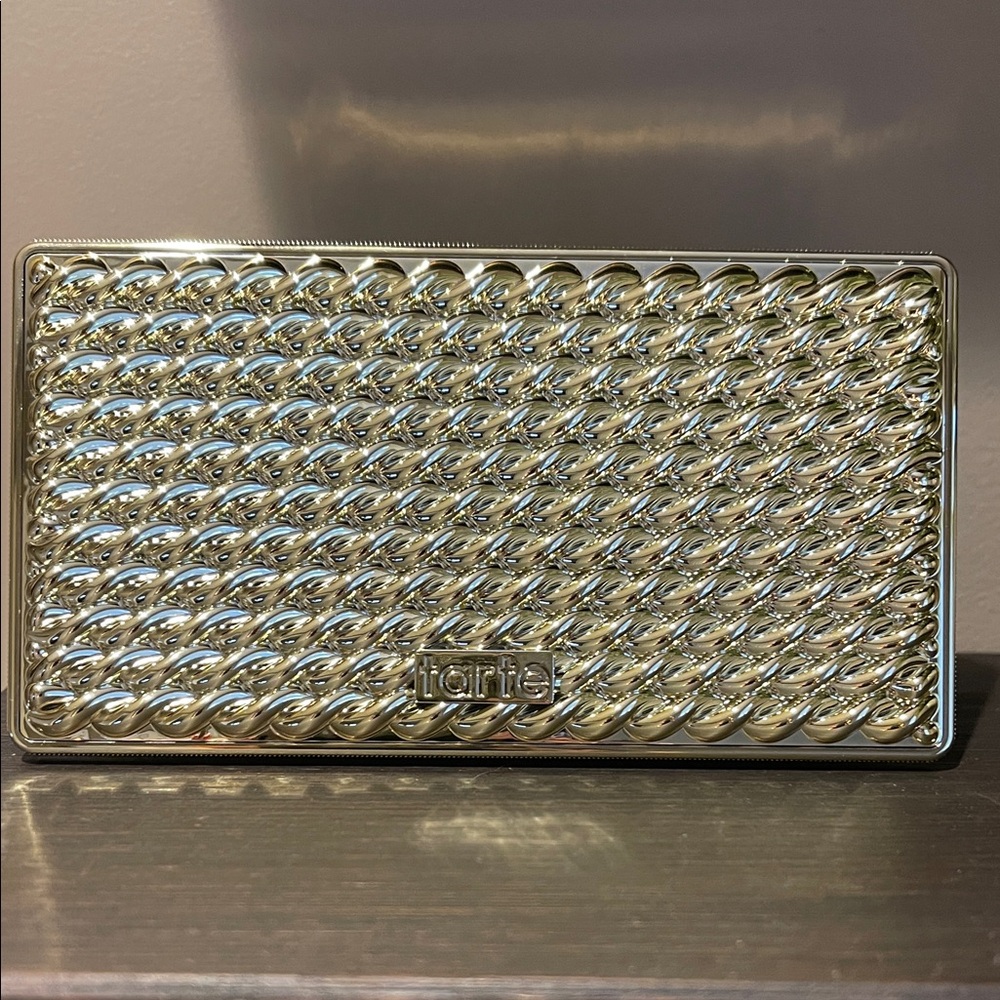 Tarte Eyeshadow Palette in Gilded NWOB - Picture 2 of 2